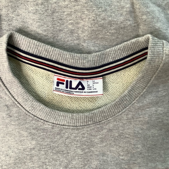 Vintage Fila Unisex Sweatshirt L Embroidered - Picture 6 of 9